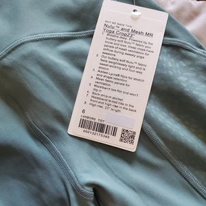 Lululemon cropped leggings